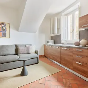 Sonder Montevecchio Rom